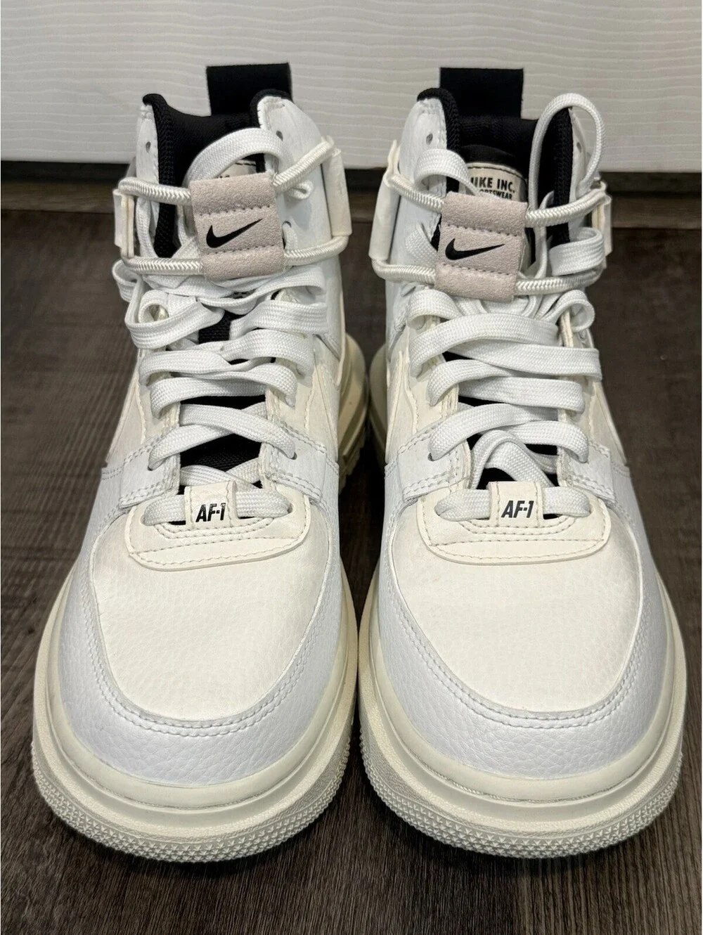 Nike women air